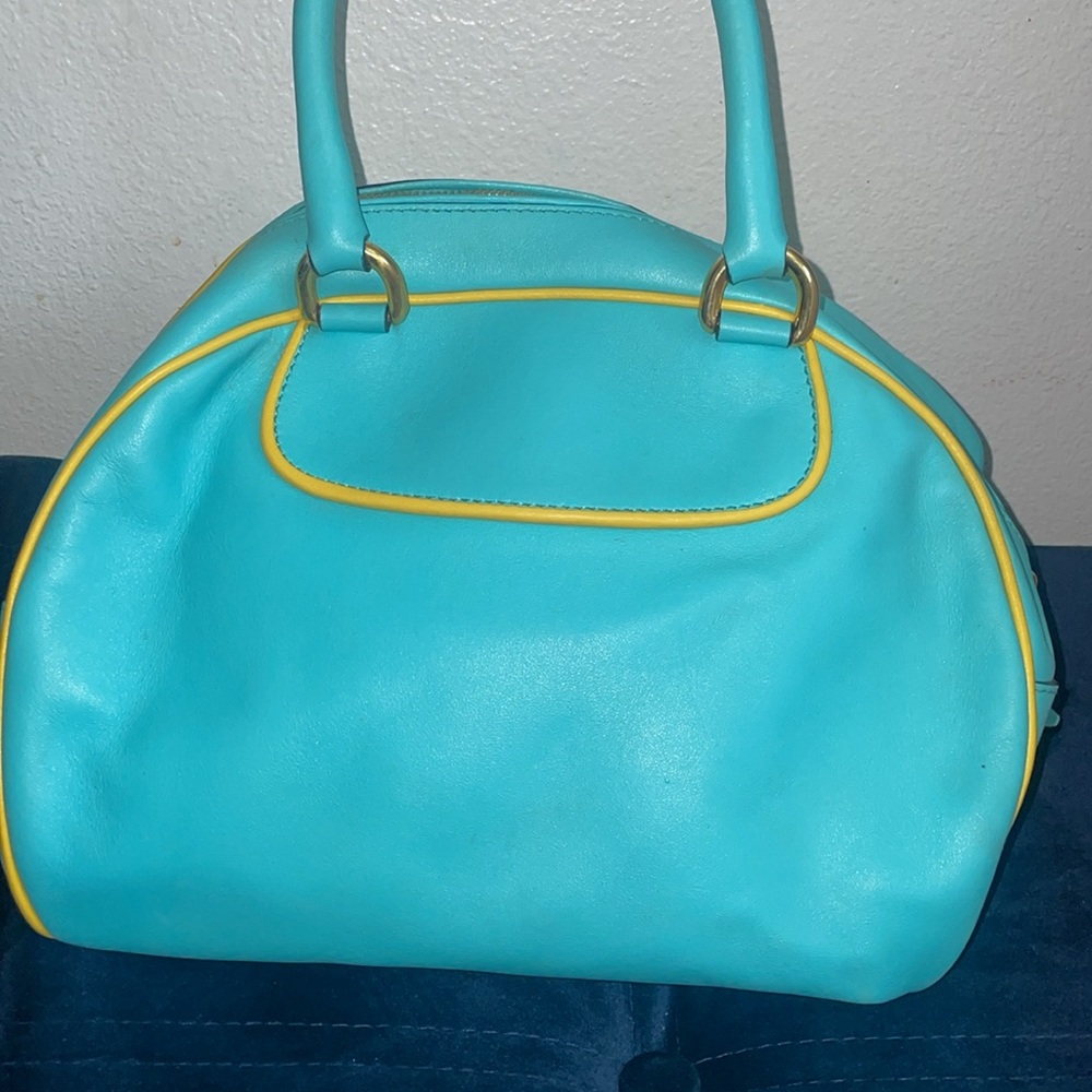 Good Condition - image 3